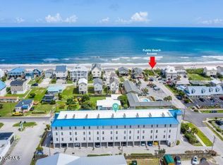 305 N Topsail Dr UNIT 14, Surf City, NC 28445