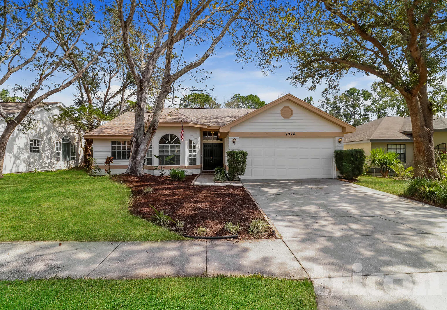 4944 Harbor Woods Dr Palm Harbor FL — Photo 1