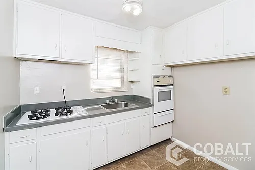 890 Greenwood Ave NE #4 Photo 1