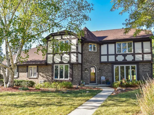 12547 N La Belle COURT, Mequon, WI 53092
