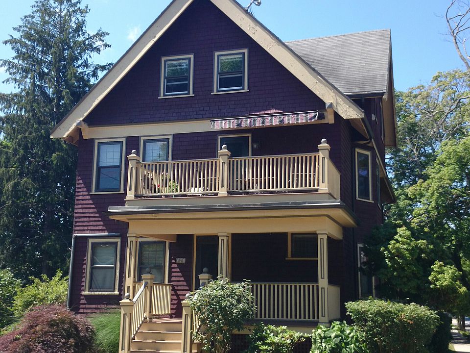 281 Park St West Roxbury, MA Zillow Apartments for Rent in West Roxbury