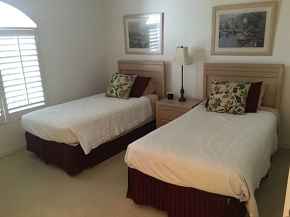 5th image of 1250 W Marion Ave Unit 322