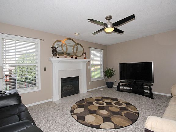 4th image of 16080 NW 134th Ct