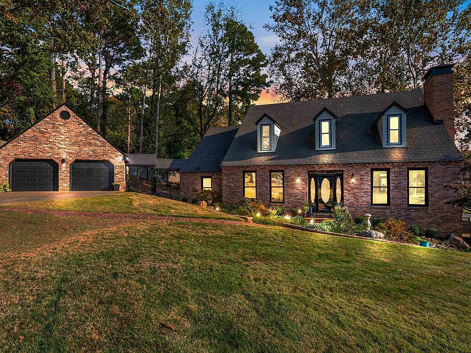 1st image of 31 E Lake Dr