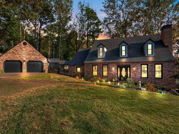 31 E Lake Dr, N Little Rock, AR 72116