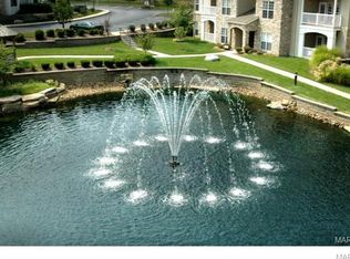 197 Babbling Brook Ln, Saint Charles, MO 63303