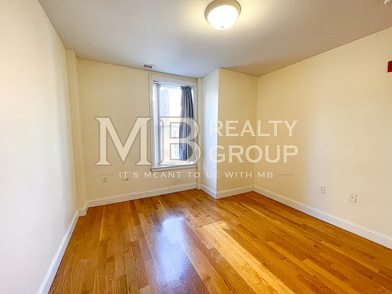 90 Westland Ave #304 — Photo 12