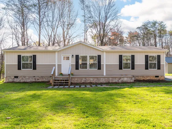 9818 Reynolds Rd, Soddy Daisy, TN 37379