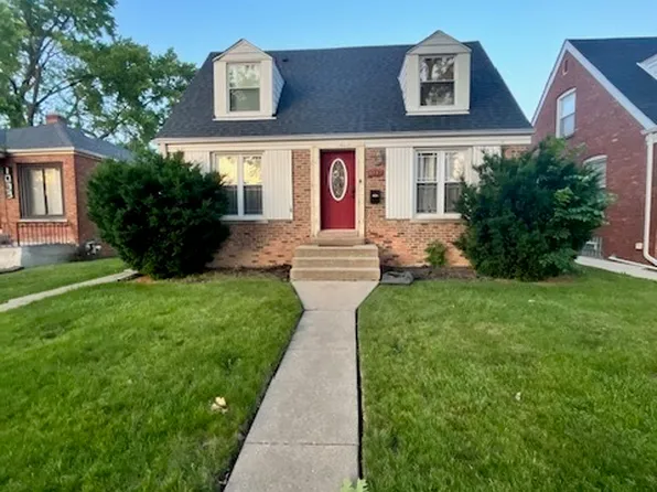1037 Marshall Ave, Bellwood, IL 60104