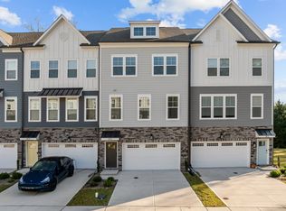 1975 Fahey Dr, Apex, NC 27502