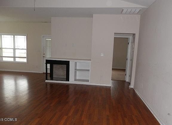 2nd image of 109 Borough Nest Drive