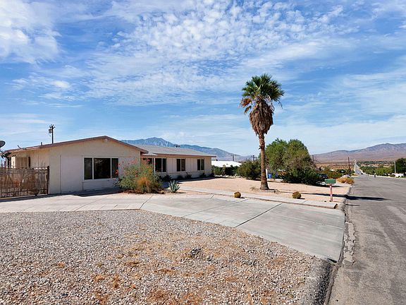 3rd image of 66071 Mission Lakes Blvd