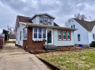 2606 W Laura Ave, West Peoria, IL 61604