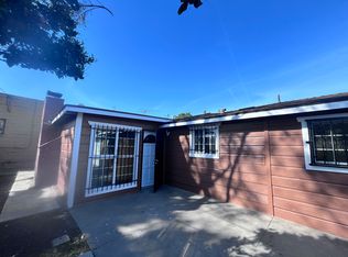 7131 El Selinda Ave, Bell Gardens, CA 90201