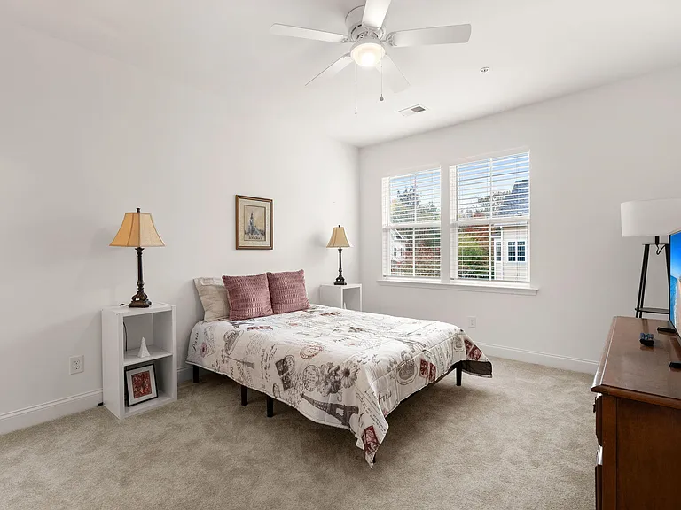 305 Flowering Peach Ct #203 — Photo 25