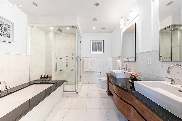 Sold by Sotheby's International Realty | media 8