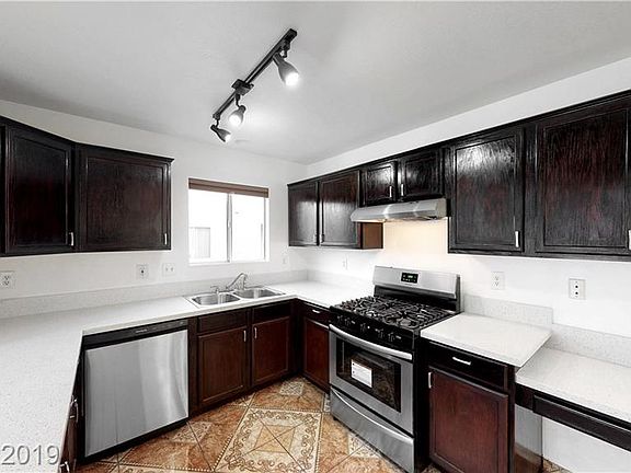 4th image of 2603 Cimarron Cove Ct