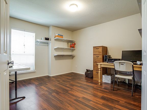 5th image of 5120 Blackelm Dr