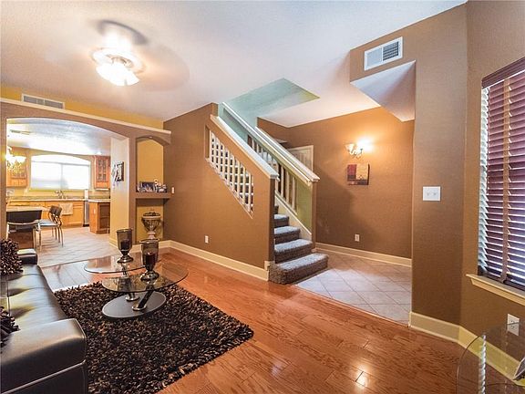 5th image of 12324 Jan Herring Way