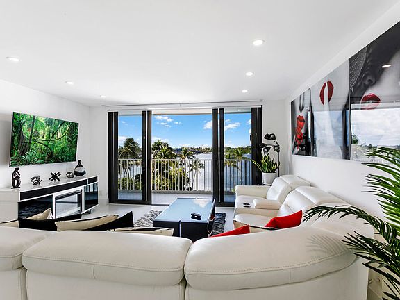 3rd image of 2860 S Ocean Blvd APT 512