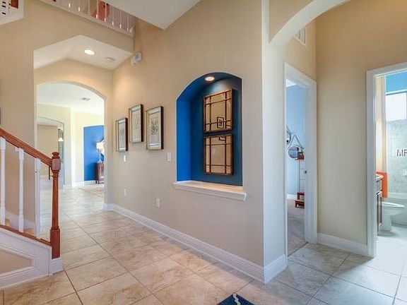 2nd image of 2813 Colewood Ln