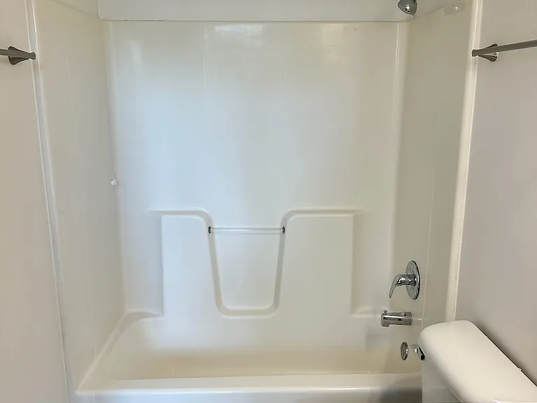 730 N Seminary Ave #2A — Photo 11