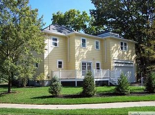 985 Walnut St, Newton, MA 02461