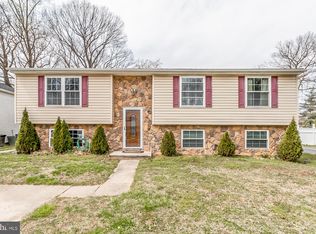 535 Fuselage Ave, Essex, MD 21221