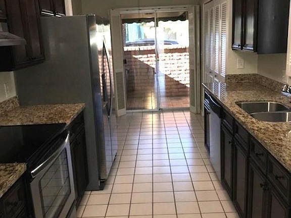 4th image of 2842 E Avenida Olivos