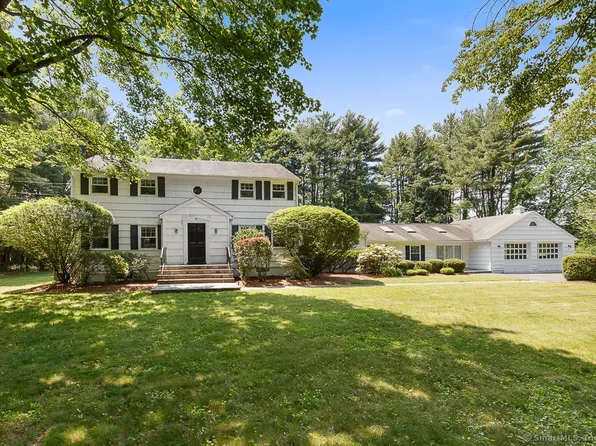 8 Quarter Mile Road, Westport, CT 06880
