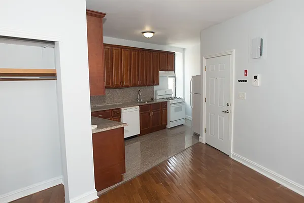 Rented by Real Estate Elements Inc | media 4