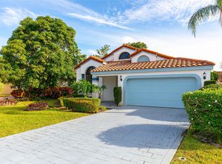 159 Island Way, Greenacres, FL 33413