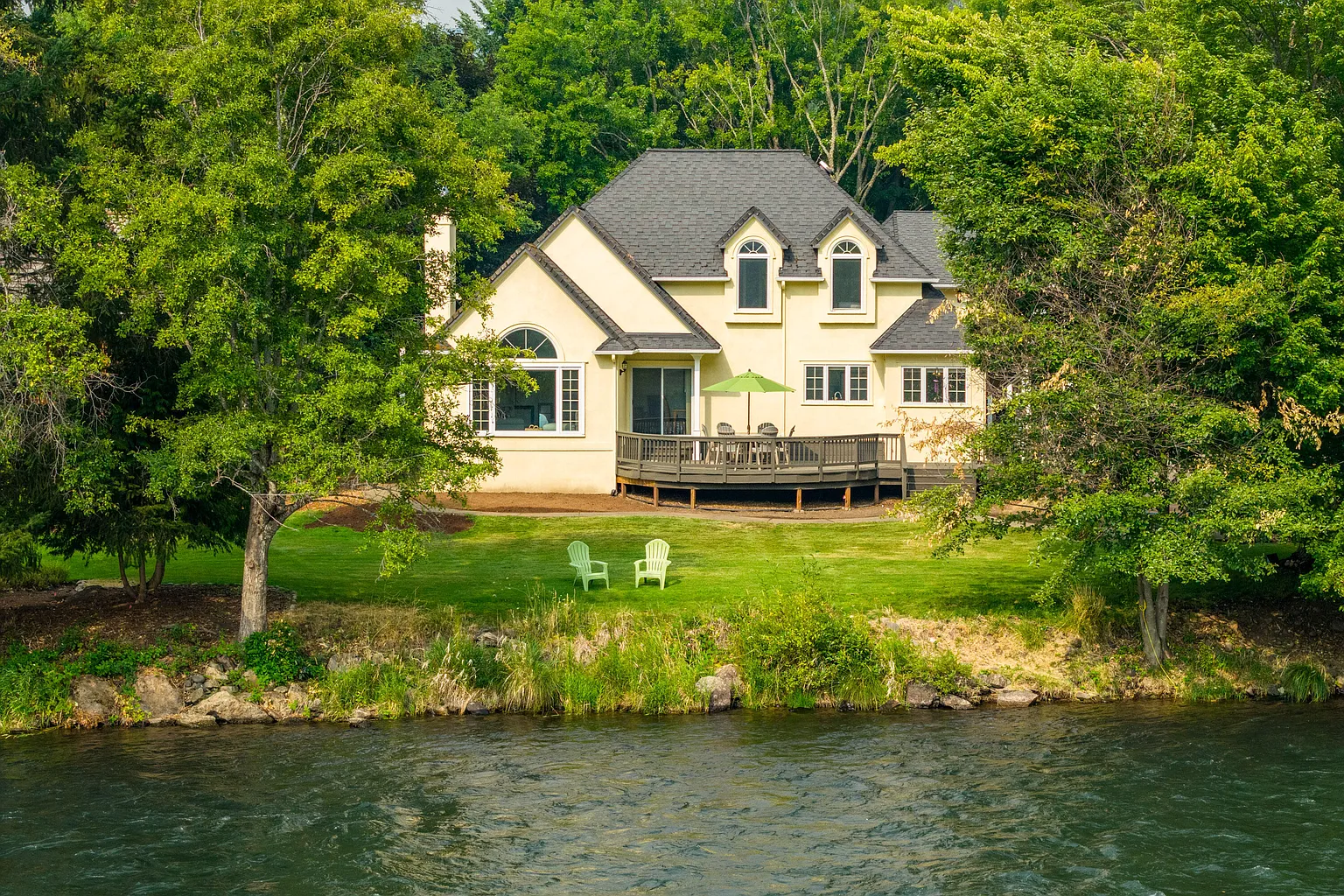 349 Rene Dr photo 1