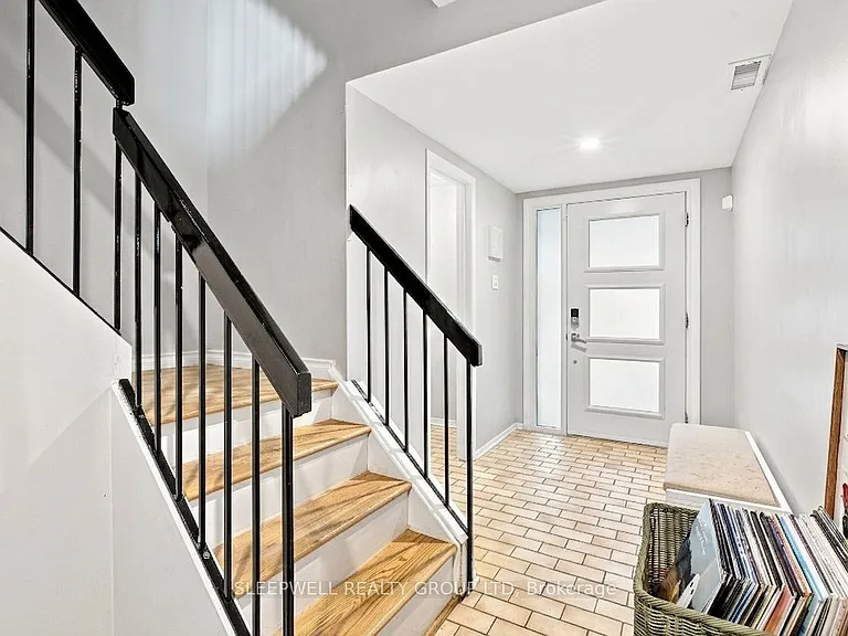21 Kedgewick Ct — Photo 16