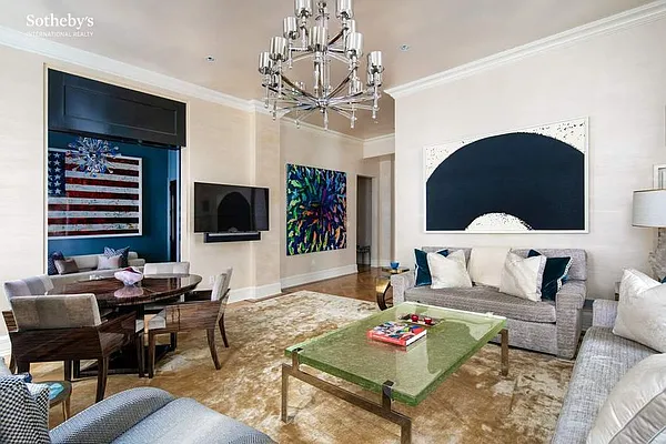 Sold by Sotheby's International Realty | media 2