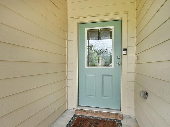 4th image of 9982 Sterling Place Dr