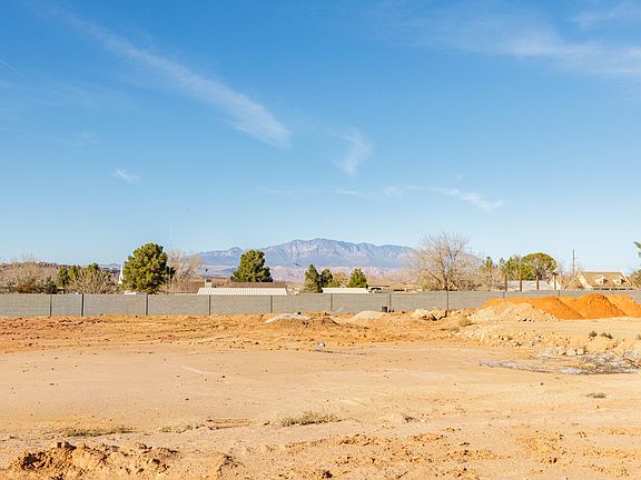 3rd image of 3670 S St