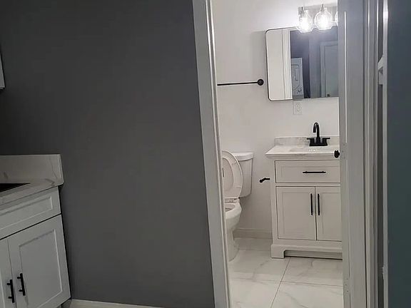 4th image of 5405 Fodor Ln