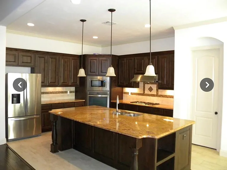 906 Madison Fork Dr — Photo 8