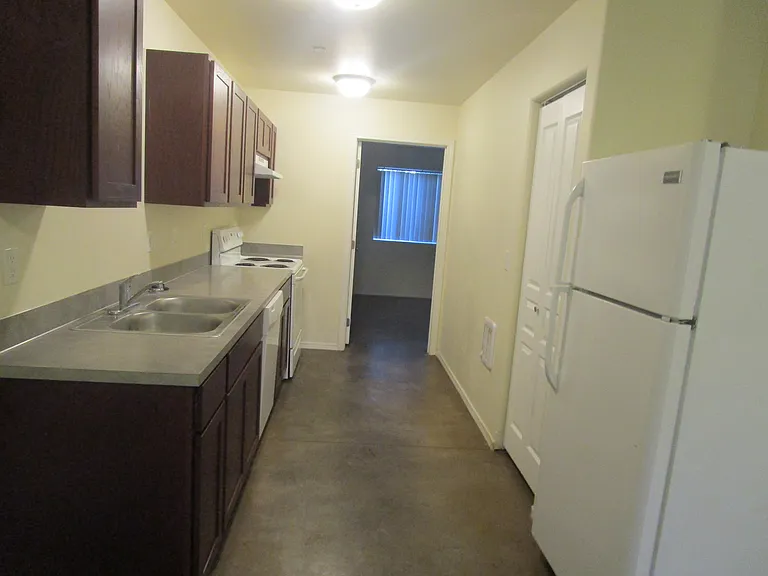 314 E C St #104 — Photo 4