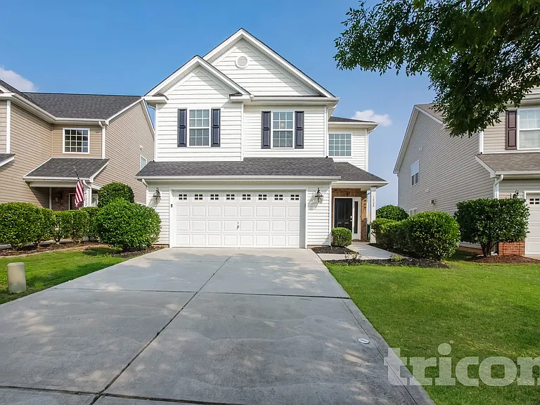 1028 Mountain Laurel Ct — Photo 1