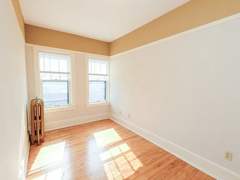 Legacy Rose Flats — Photo 34