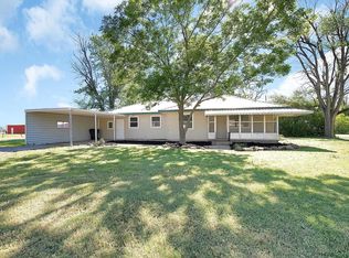 100 N Ricksecker St, Abbyville, KS 67510