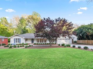 4555 Runnemede Rd NW, Atlanta, GA 30327