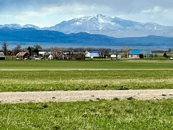 11 Pronghorn Rd, Wheatland, WY 82201