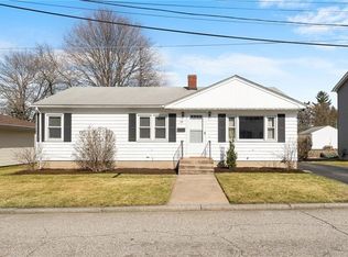 19 Minto St, Providence, RI 02908