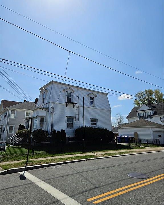 419 Waterman Ave, East Providence, RI 02914 Zillow