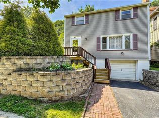 67 Pinnacle Rd, Rochester, NY 14620
