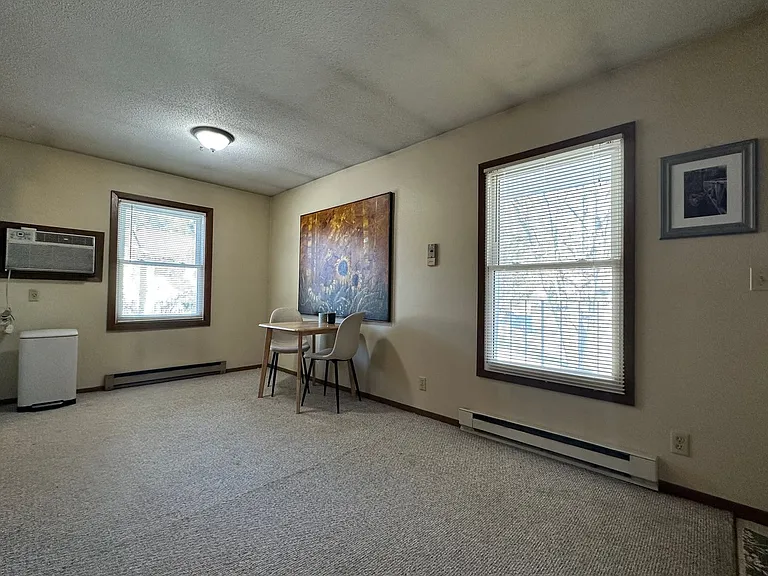 3210 Oak Knoll Dr — Photo 4