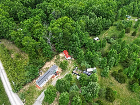 420 Oneida Ln, Wilder, TN 38589